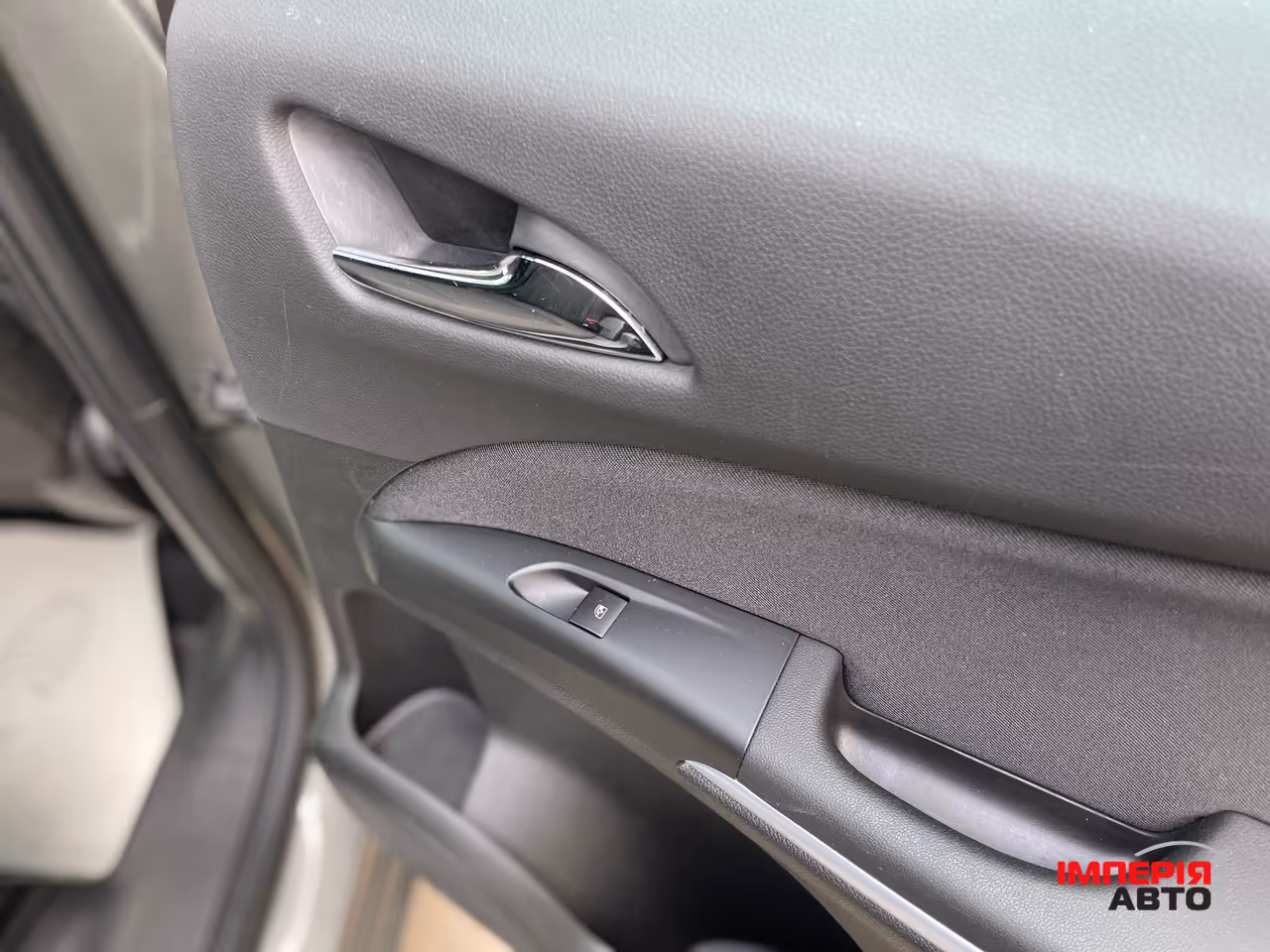 Opel Zafira - фото 47