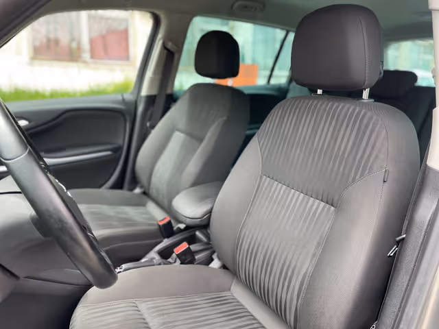 Opel Zafira - фото 4