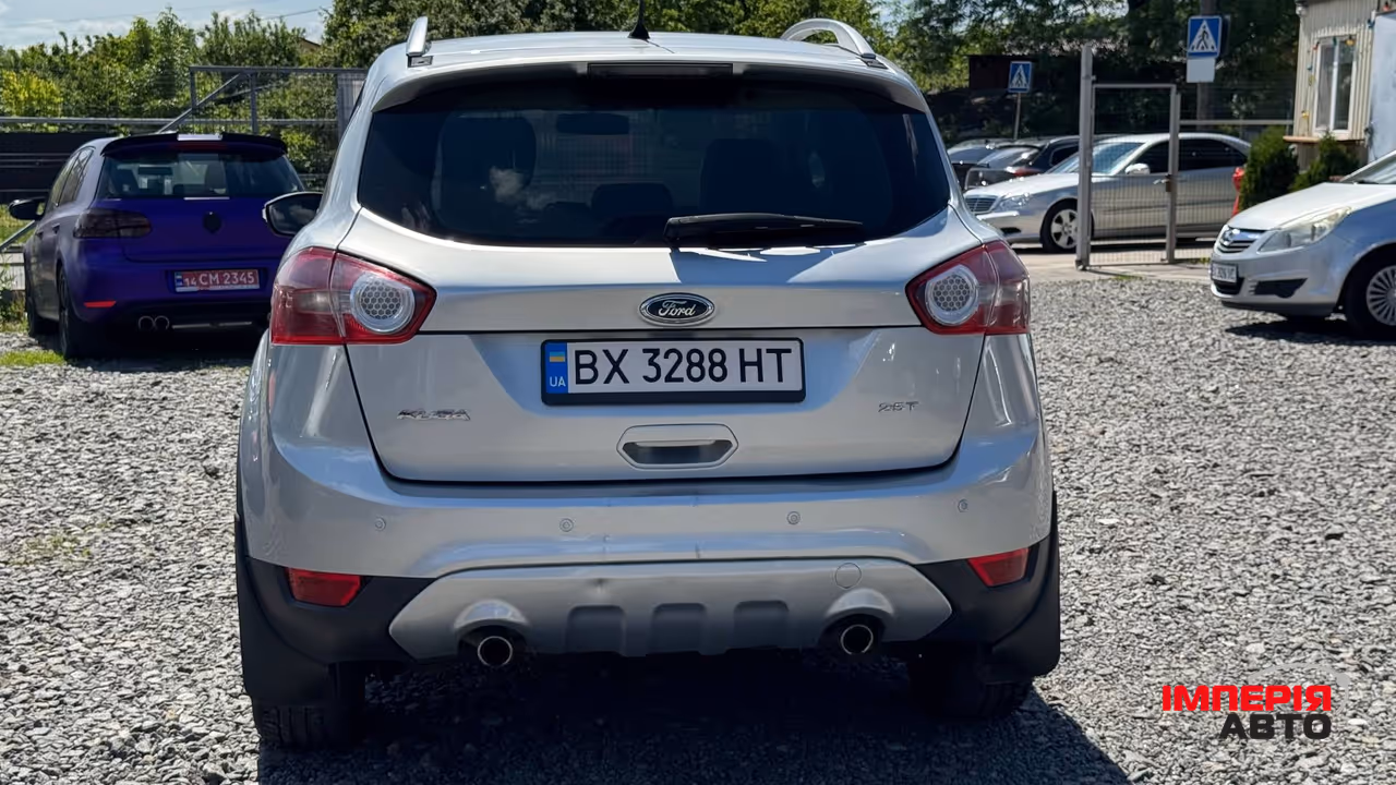 Ford Kuga - фото 3