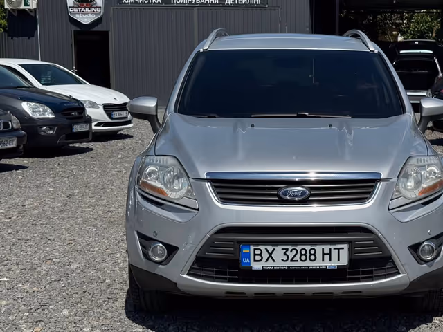 Ford Kuga - фото 2