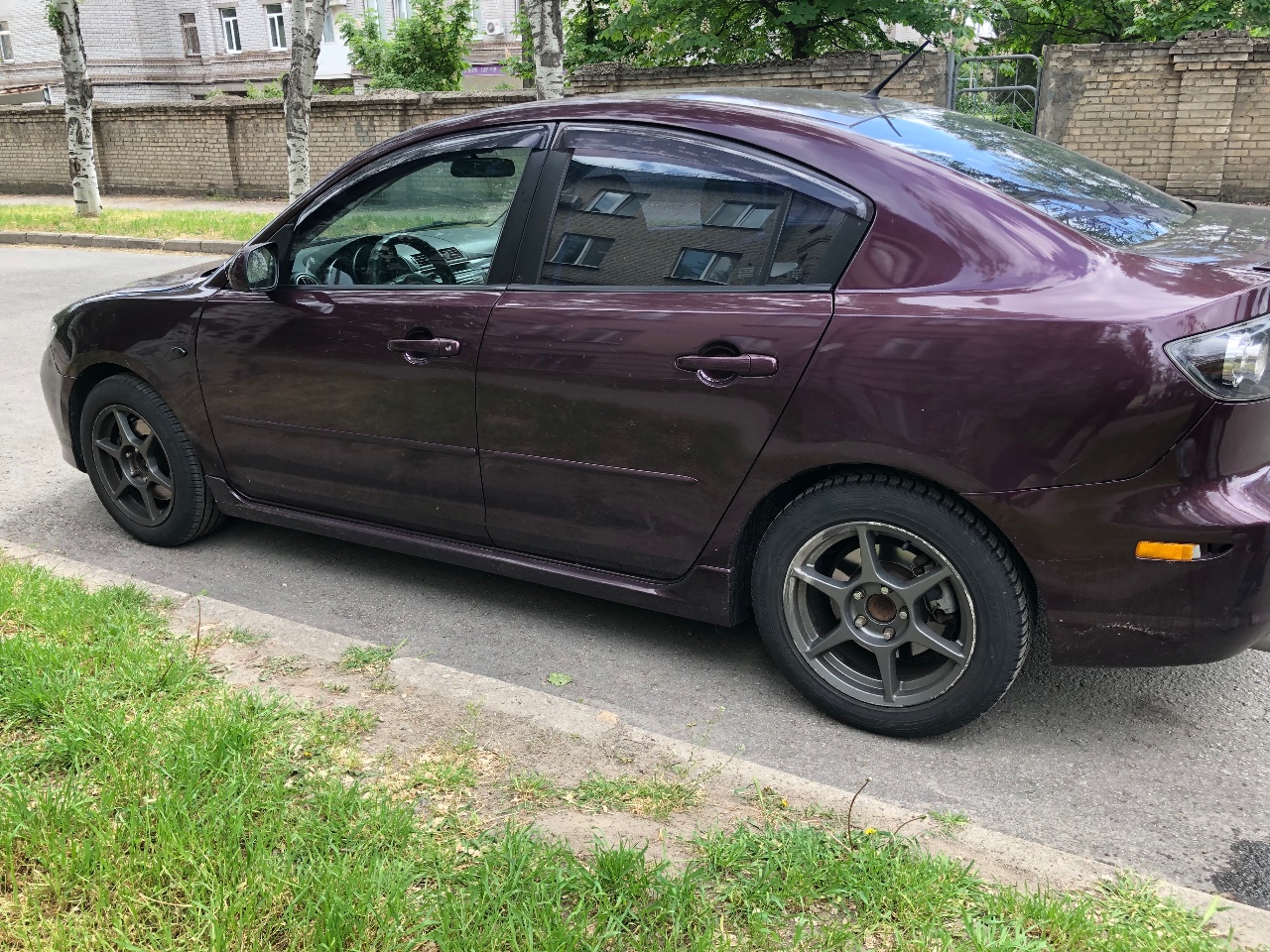 Mazda 3 - фото 4