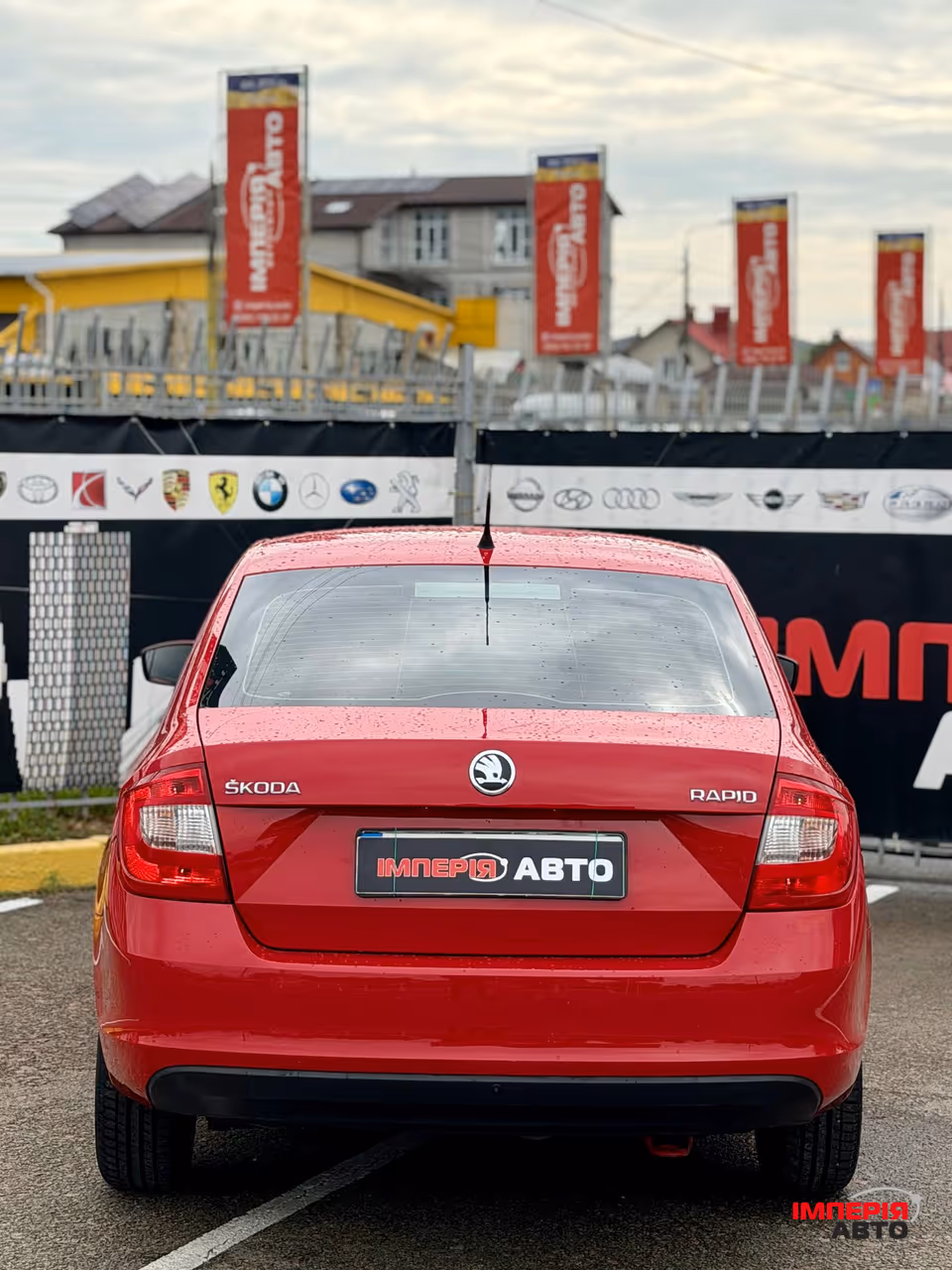 Skoda Rapid - фото 4