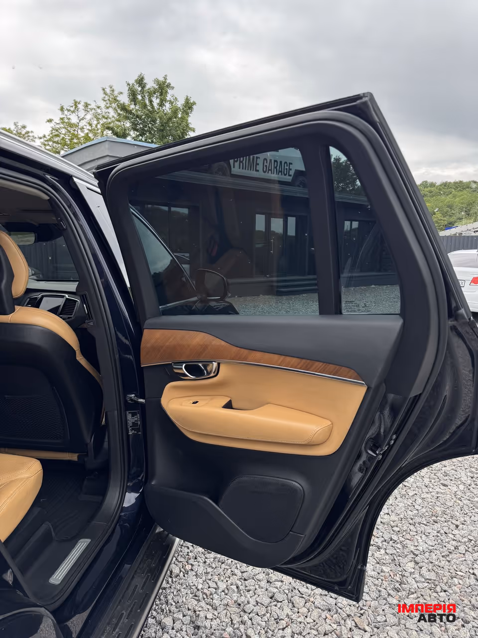 Volvo XC90 - фото 25