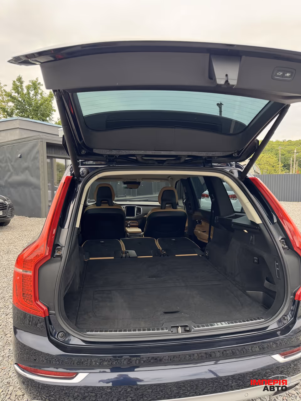 Volvo XC90 - фото 13