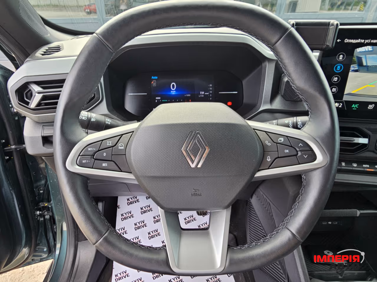 Renault Duster - фото 13