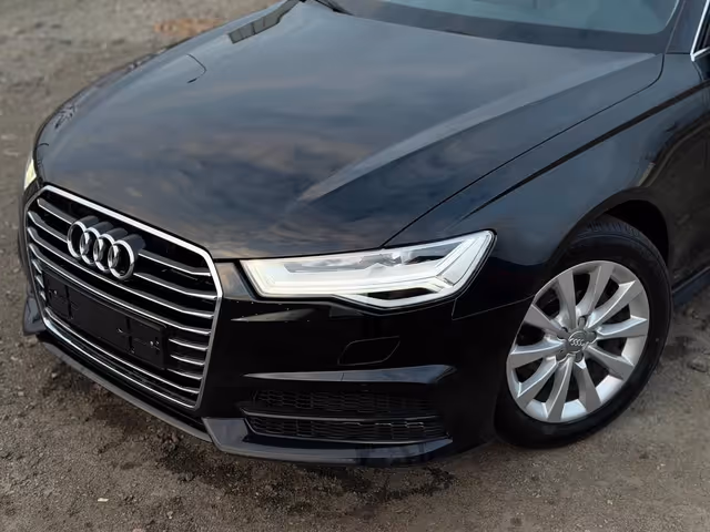 Audi A6 - фото 2
