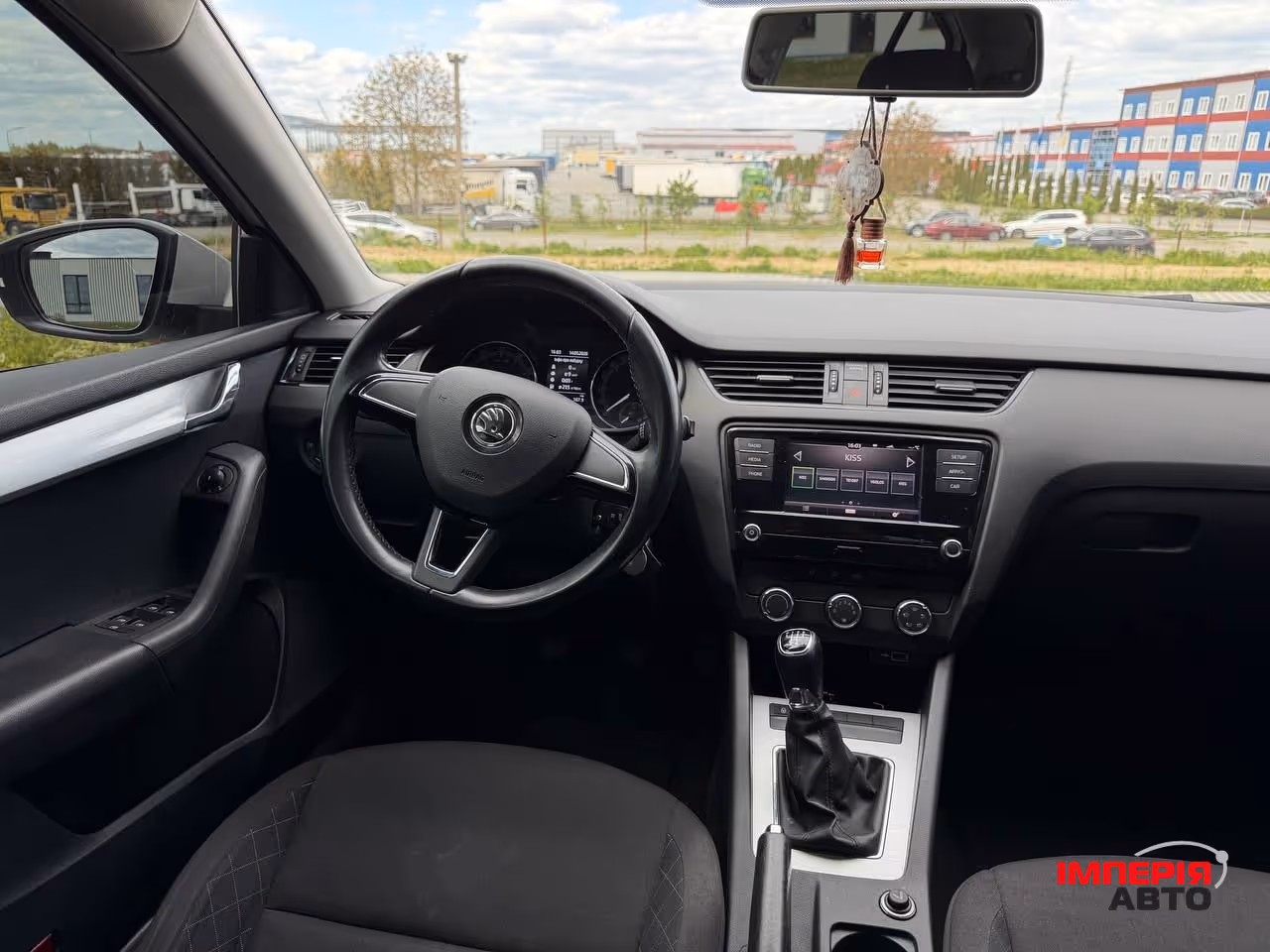 Skoda Octavia - фото 22