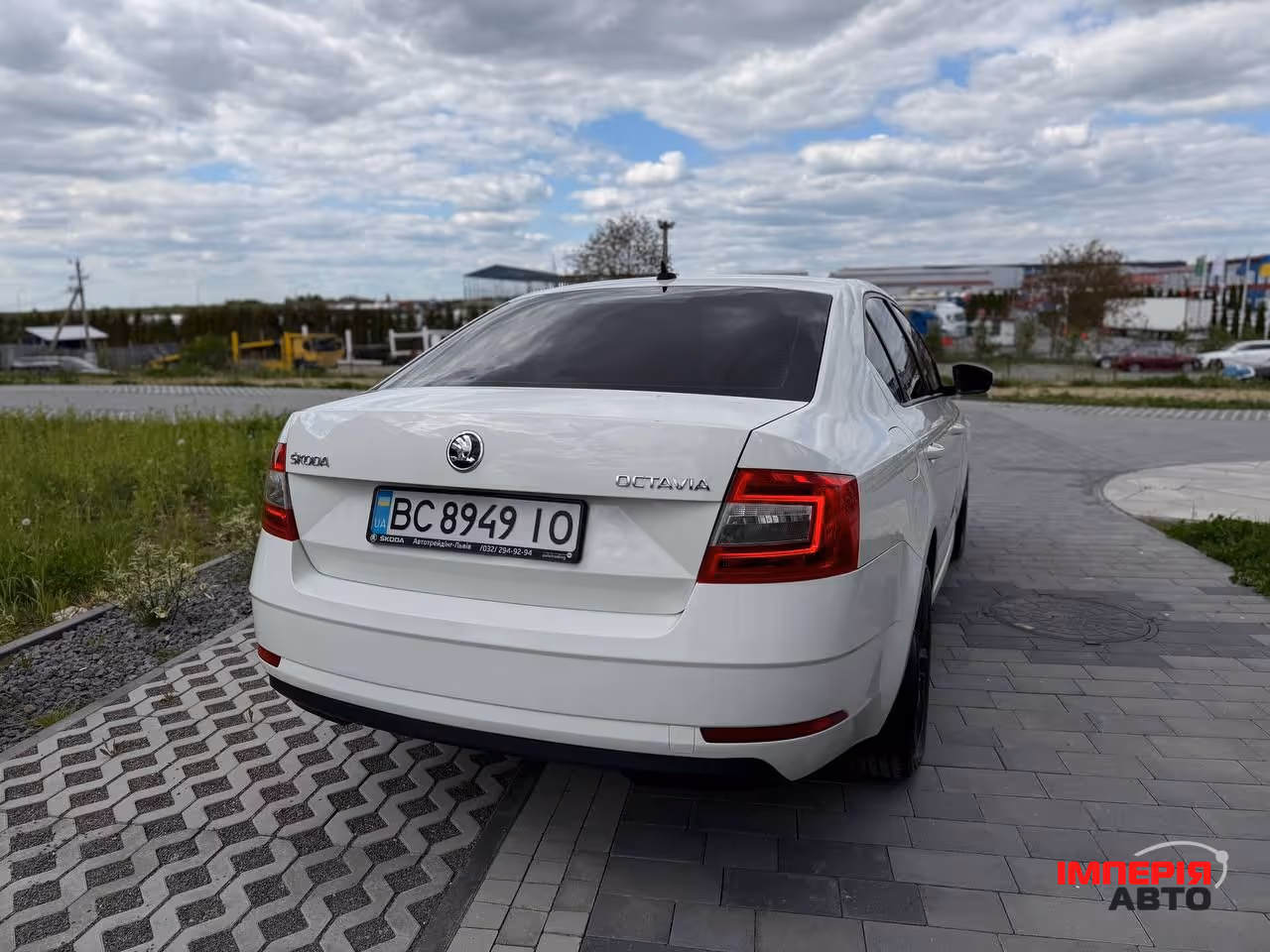 Skoda Octavia - фото 32