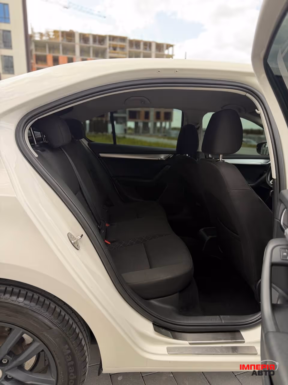 Skoda Octavia - фото 8