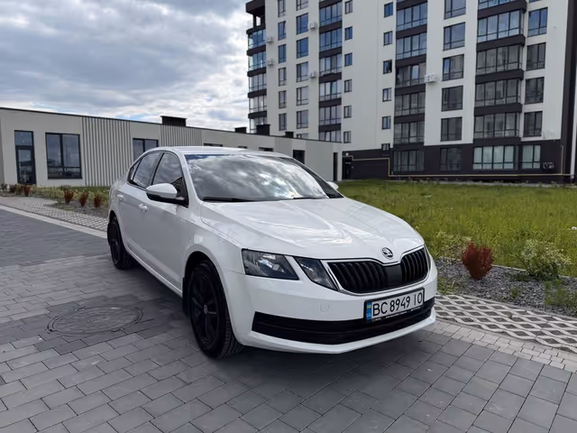 Skoda Octavia - фото 2