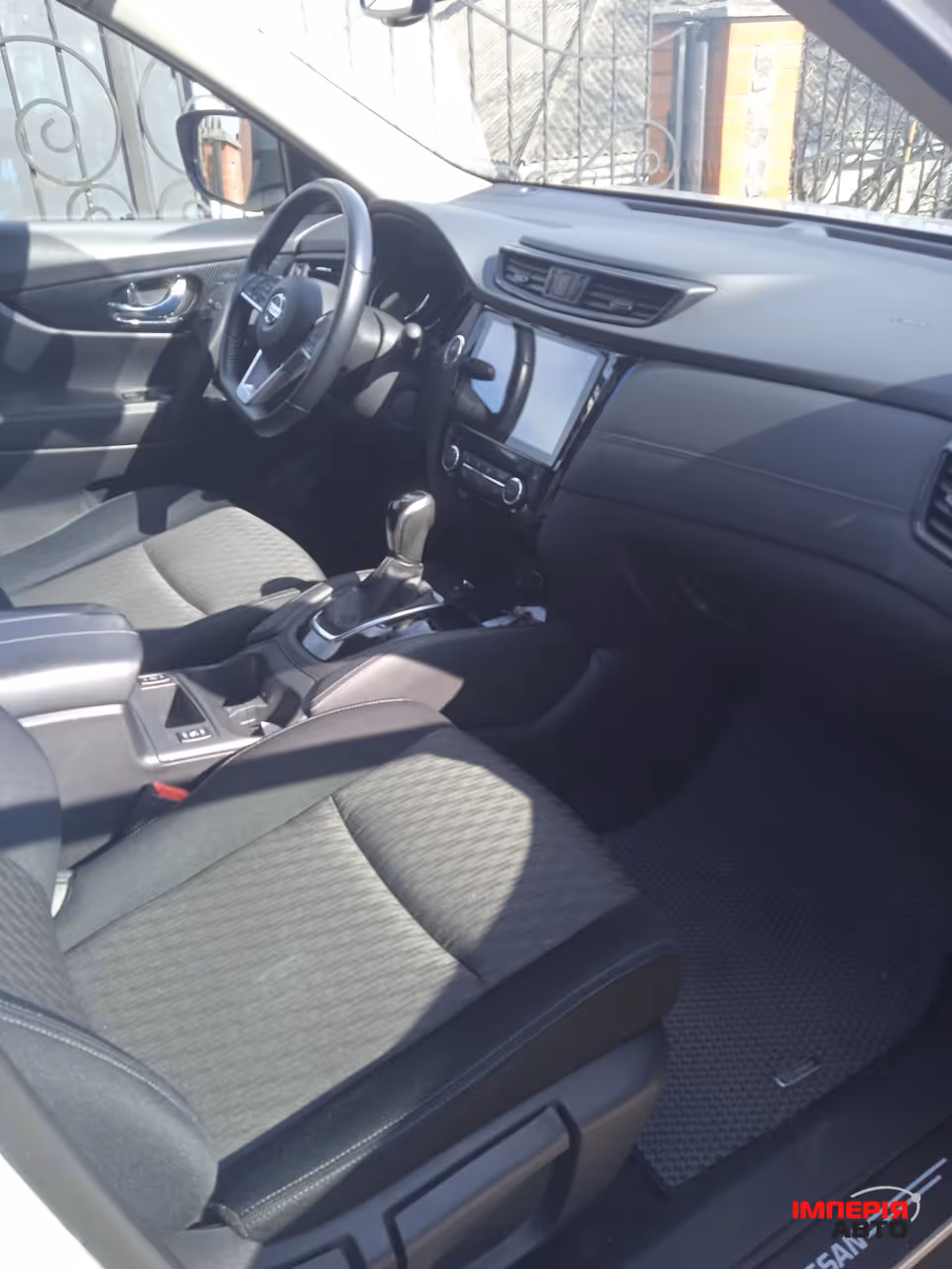 Nissan X-Trail - фото 1