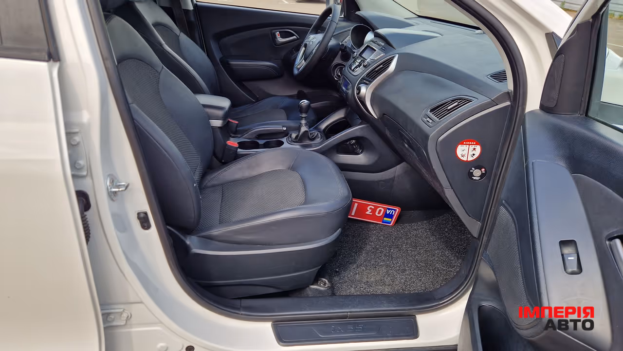 Hyundai ix35 - фото 7