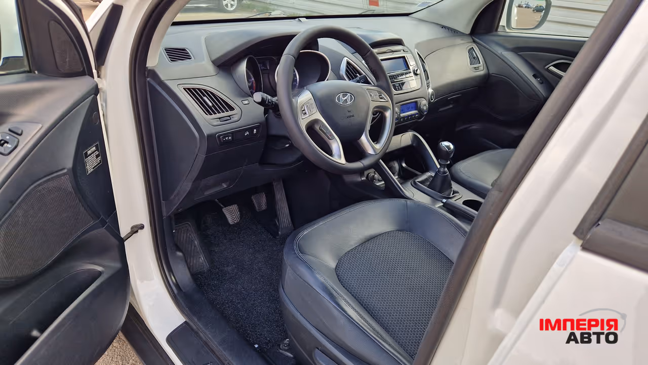 Hyundai ix35 - фото 6