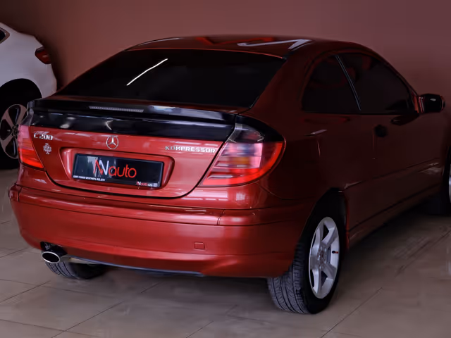 Mercedes-Benz C-Класс - фото 5