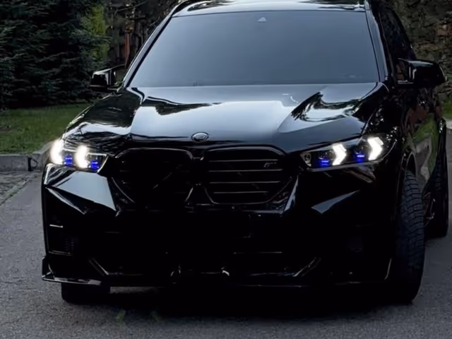 BMW X5 - фото 2