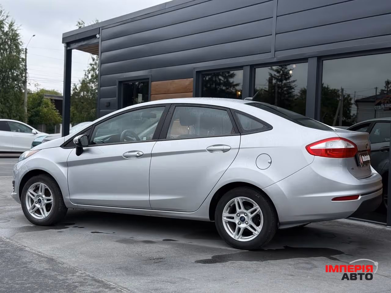 Ford Fiesta - фото 3