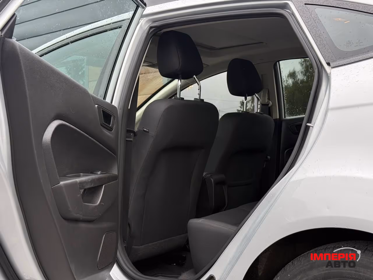 Ford Fiesta - фото 27