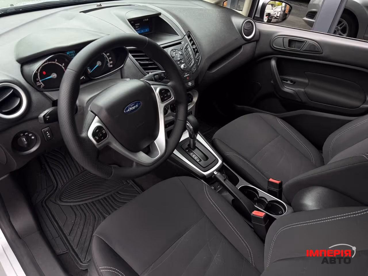 Ford Fiesta - фото 17