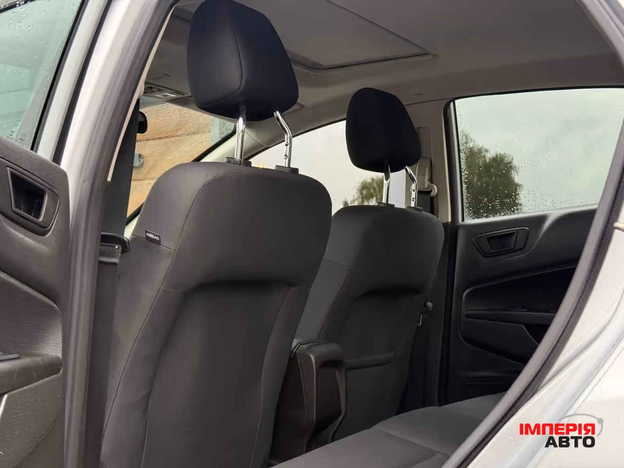 Ford Fiesta - фото 28
