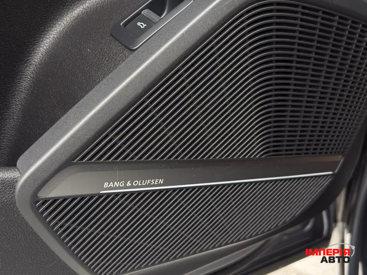 Audi Q5 - фото 24