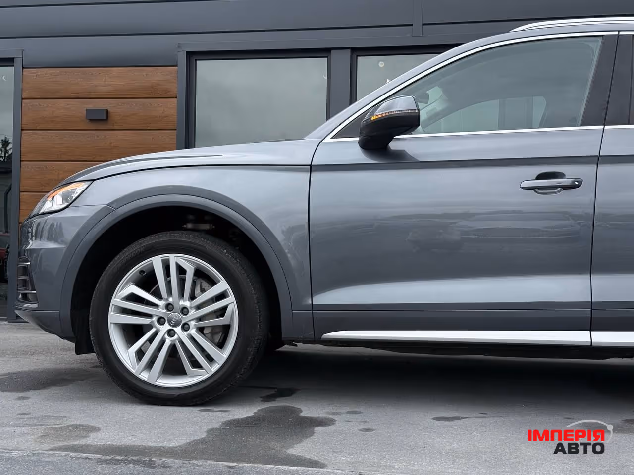 Audi Q5 - фото 7