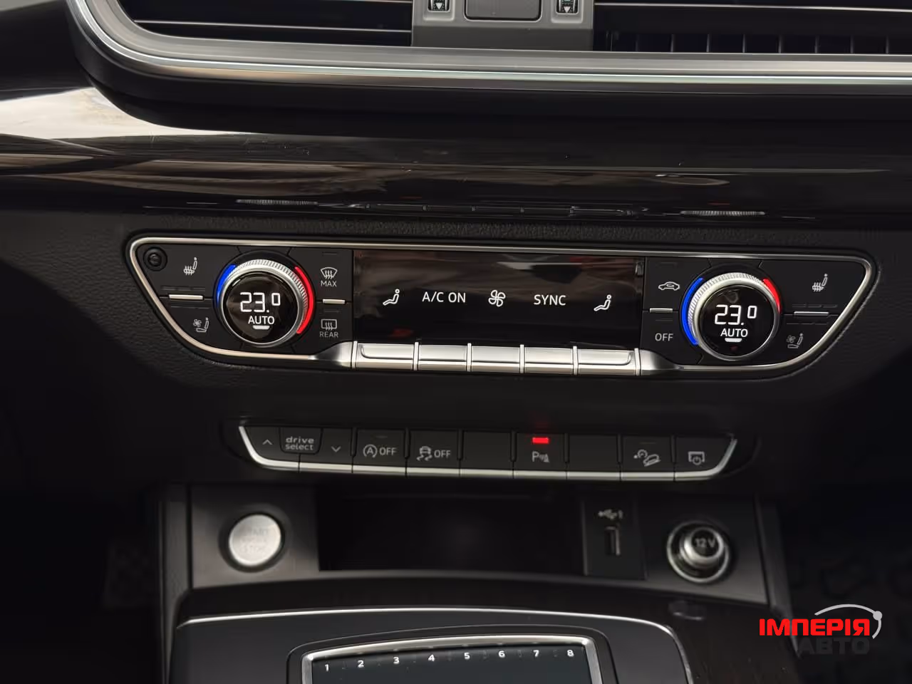 Audi Q5 - фото 35