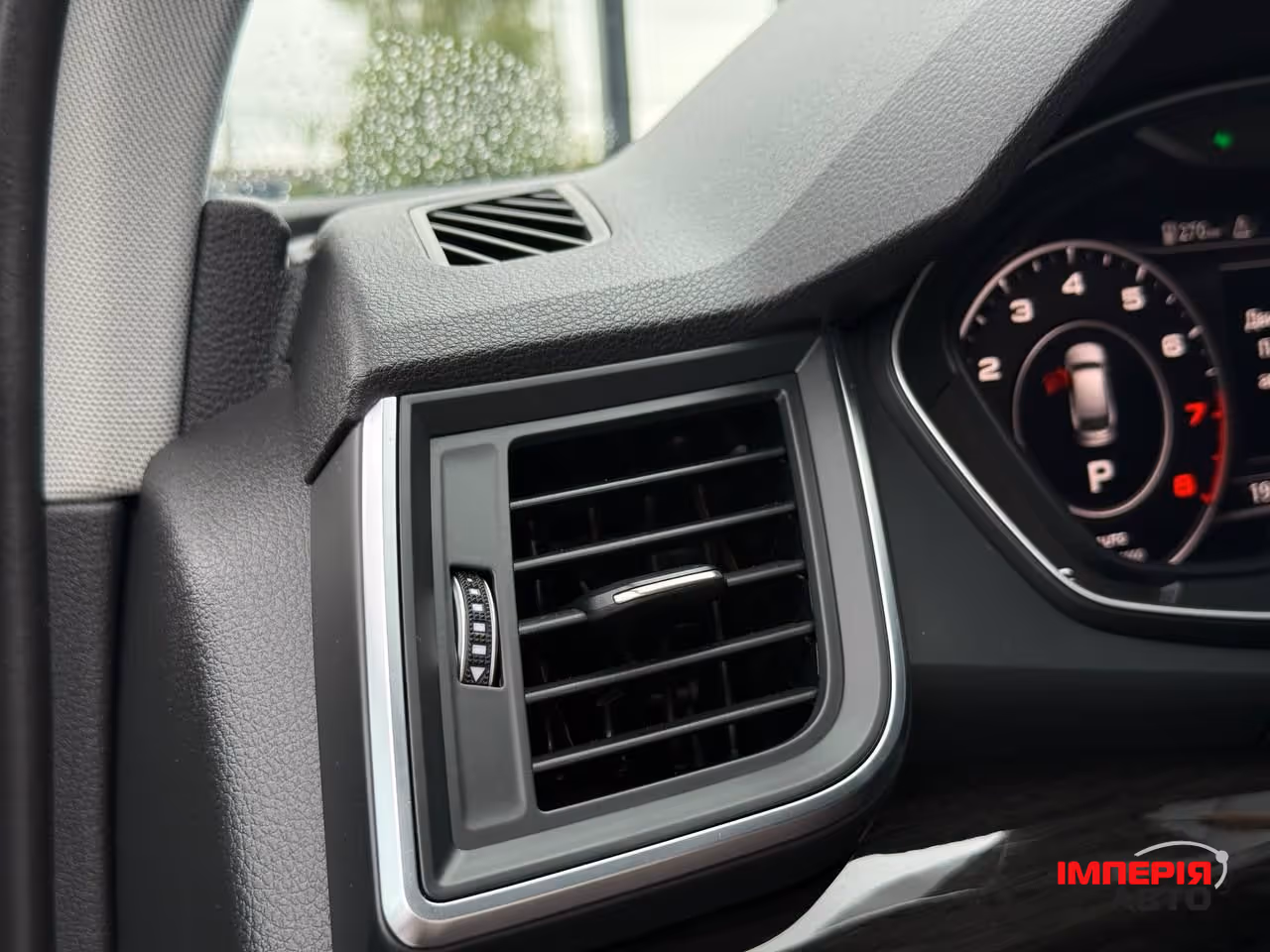 Audi Q5 - фото 26