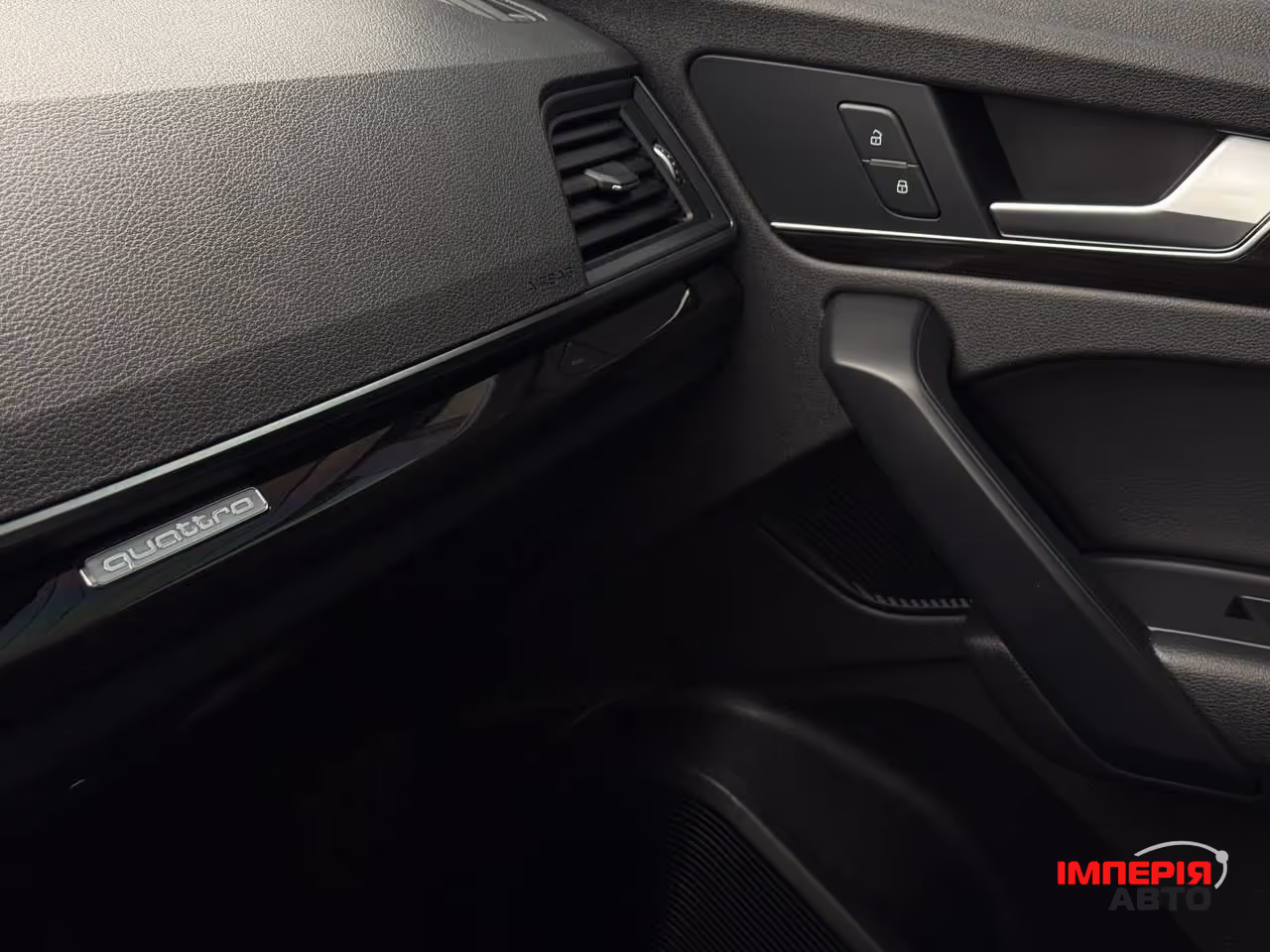 Audi Q5 - фото 37