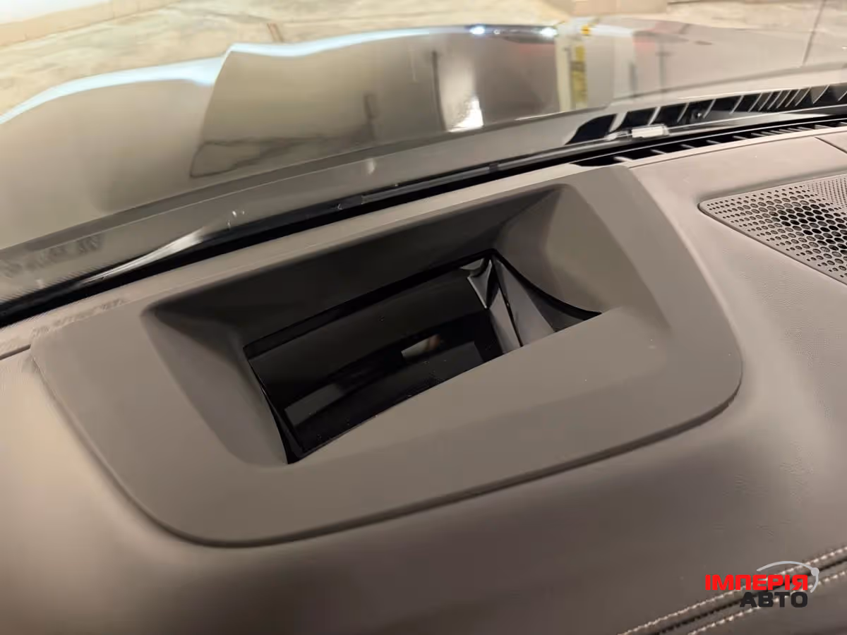 BMW X5 - фото 9