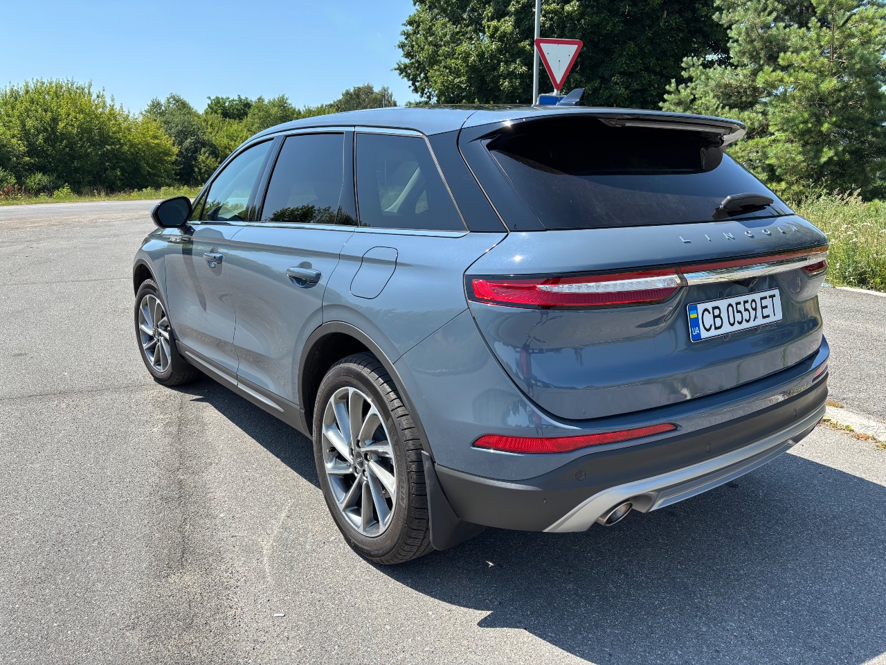 Lincoln Corsair - фото 12