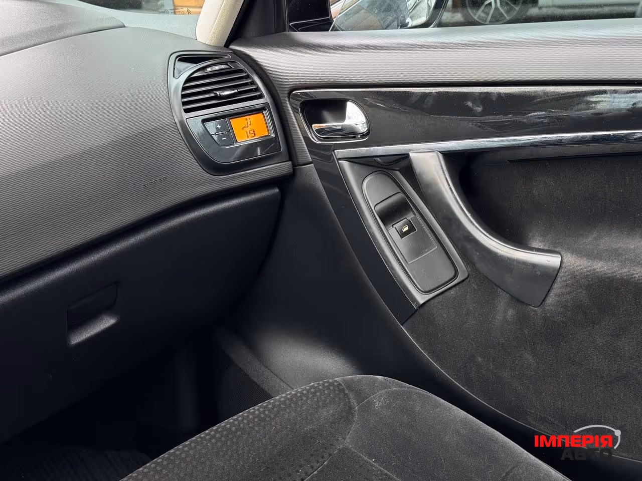 Citroen C4 Picasso - фото 49