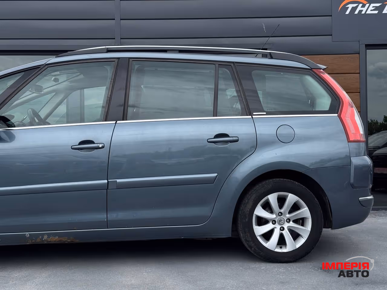 Citroen C4 Picasso - фото 14