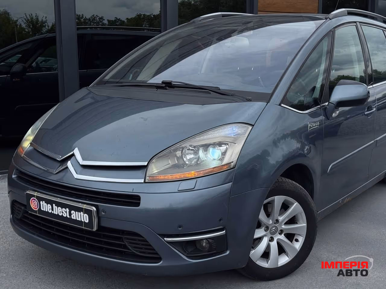 Citroen C4 Picasso - фото 2
