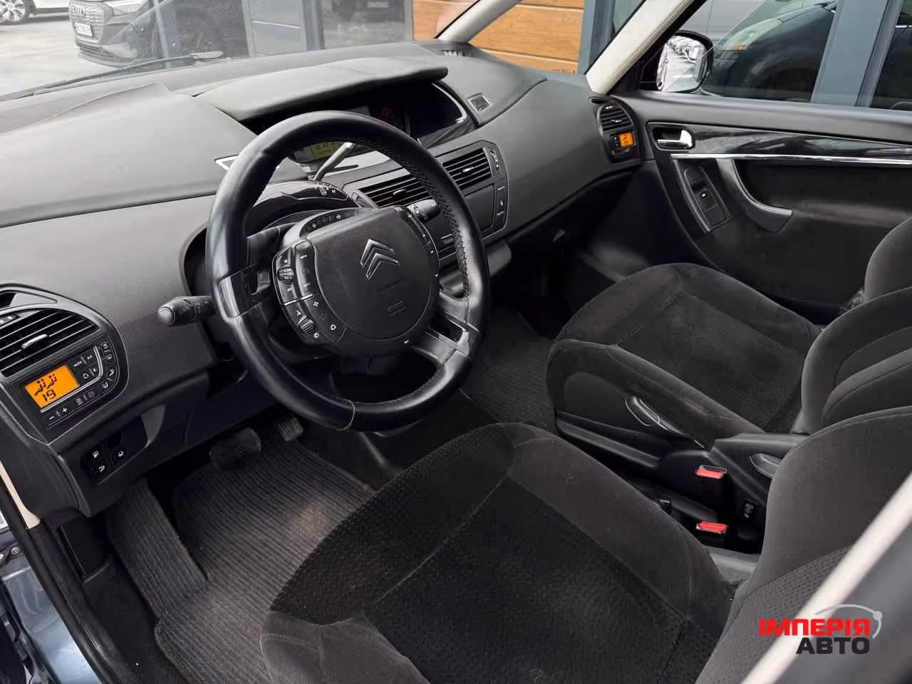 Citroen C4 Picasso - фото 25