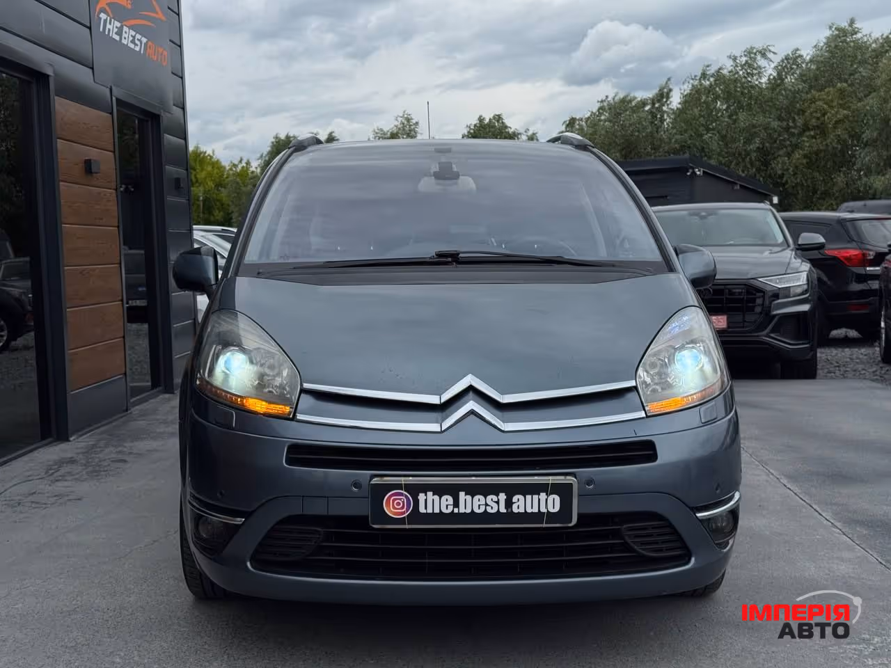 Citroen C4 Picasso - фото 11