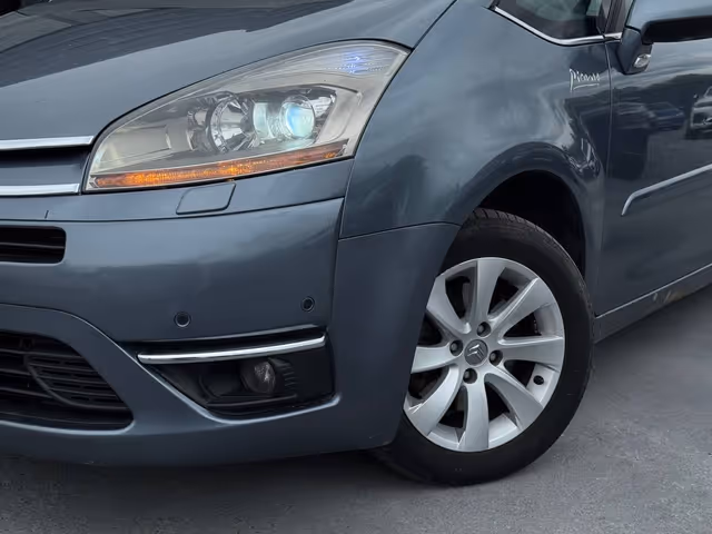 Citroen C4 Picasso - фото 3