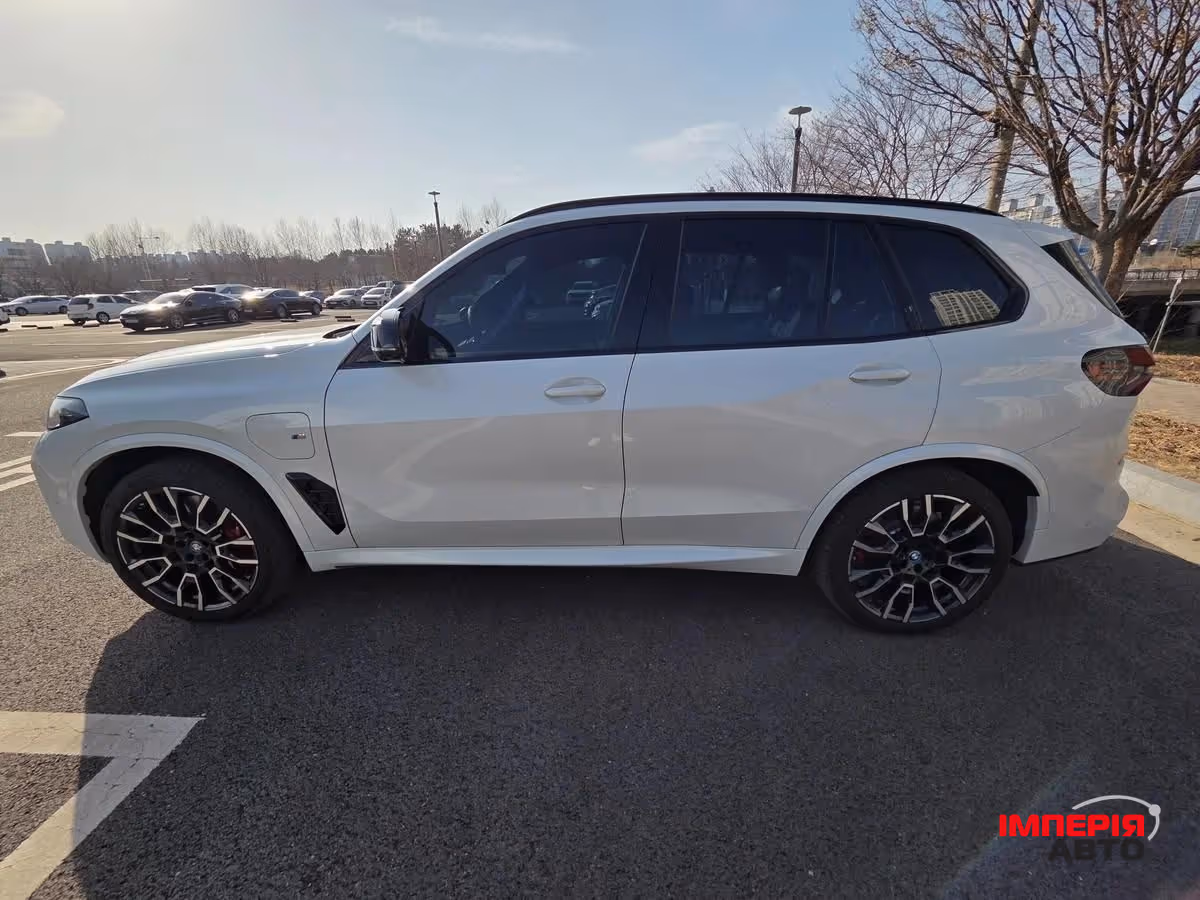 BMW X5 - фото 3