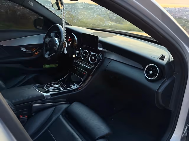 Mercedes-Benz C-Класс - фото 5