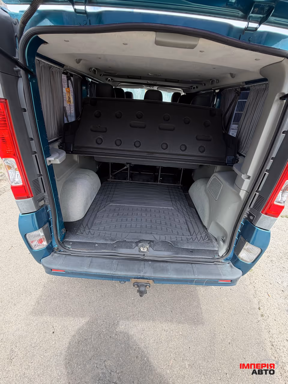 Renault Trafic - фото 20