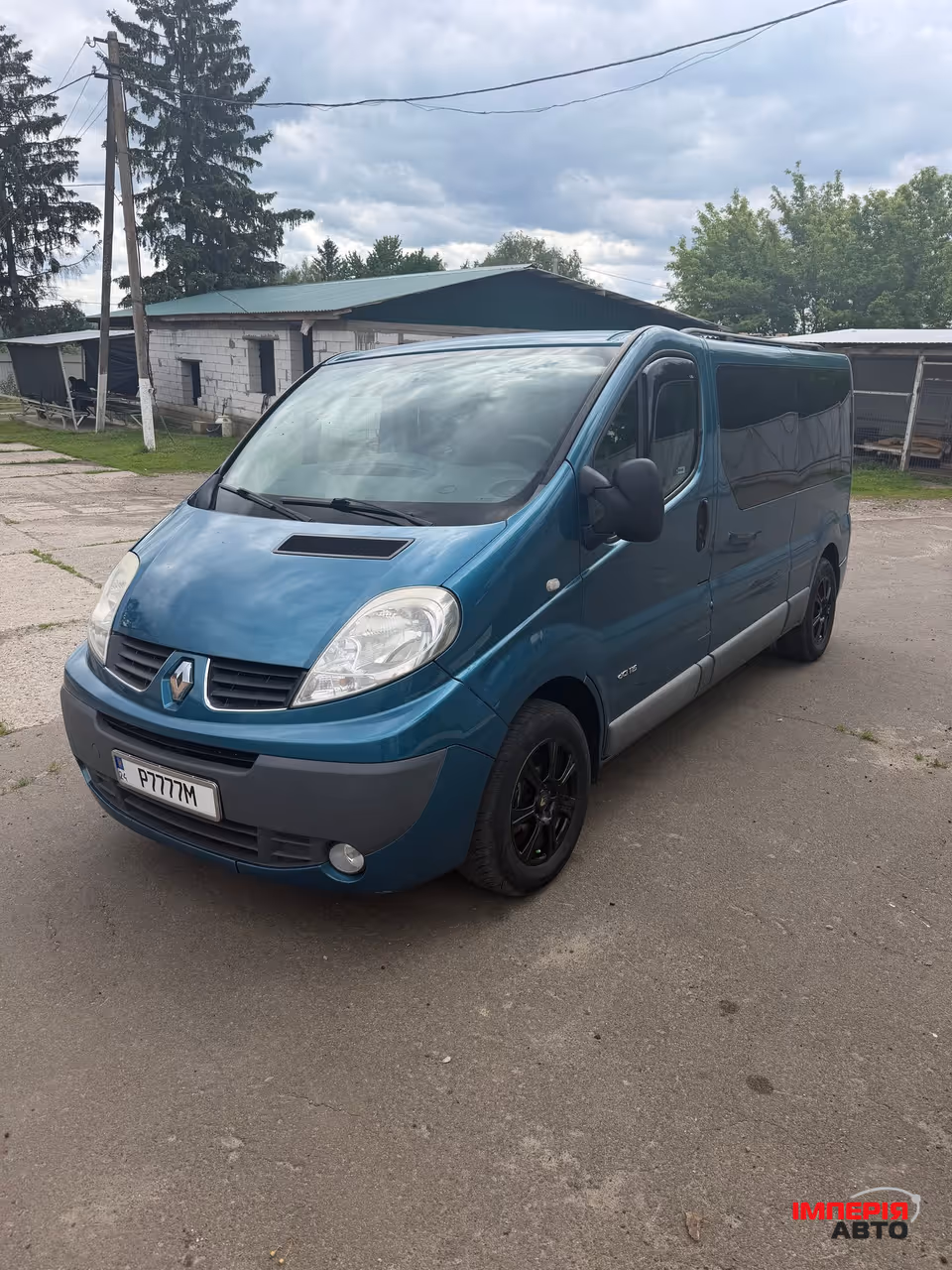 Renault Trafic - фото 1