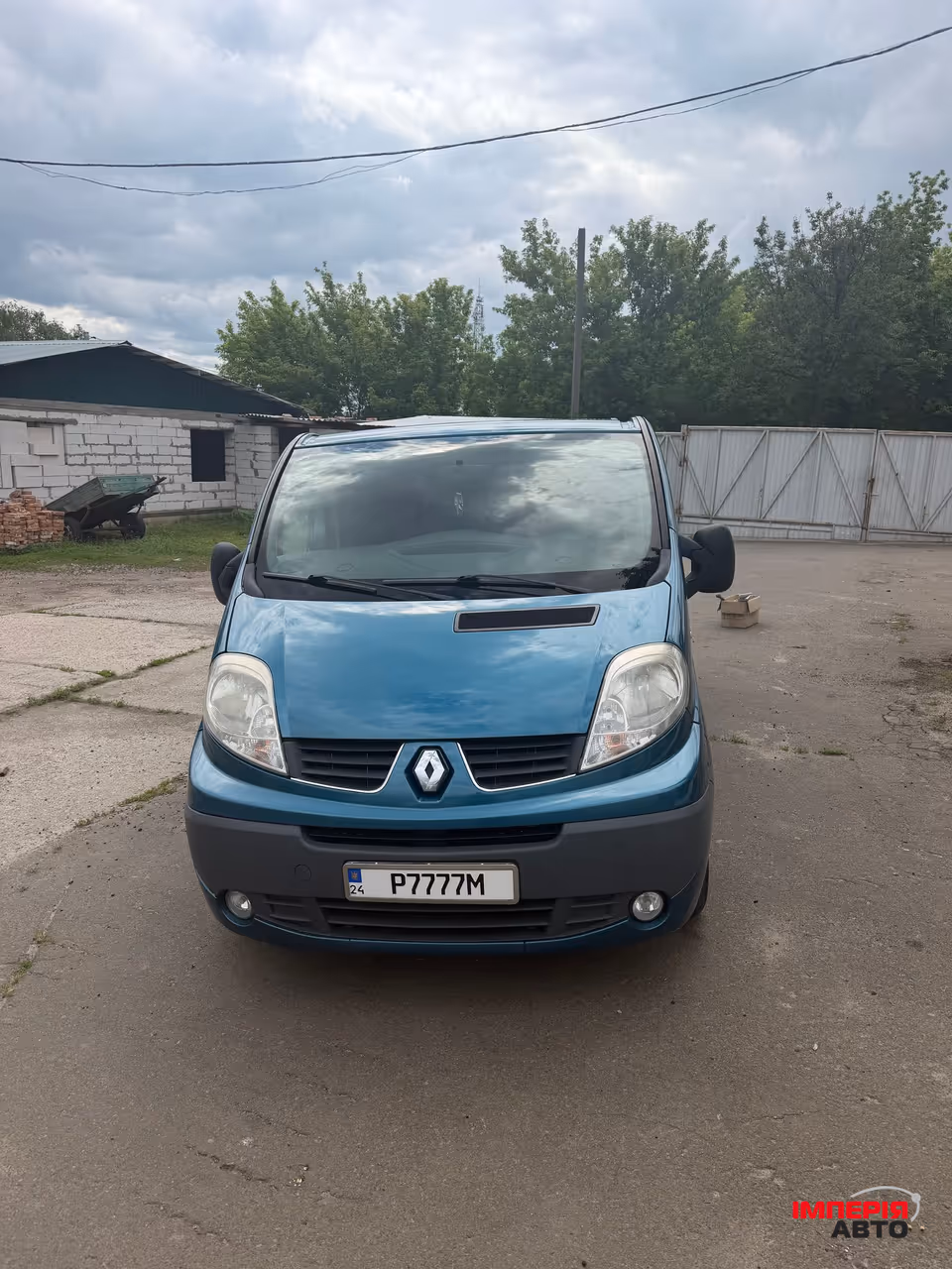 Renault Trafic - фото 2