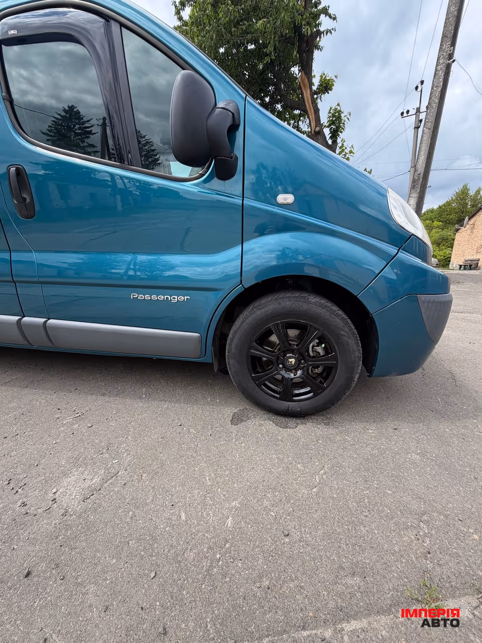 Renault Trafic - фото 11