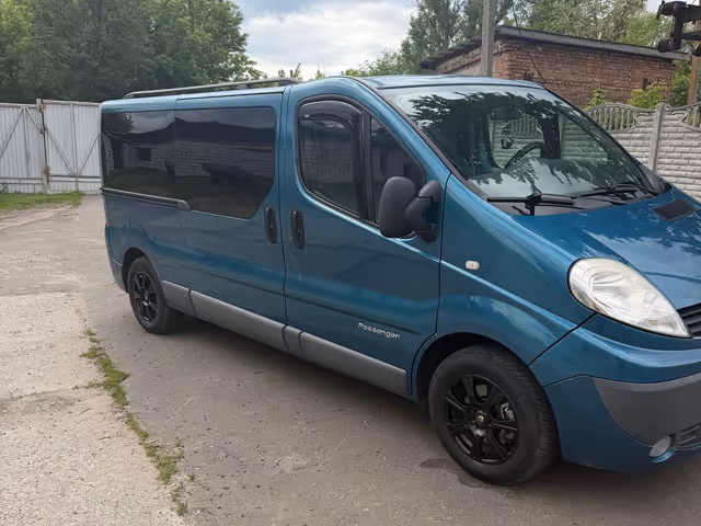 Renault Trafic - фото 3