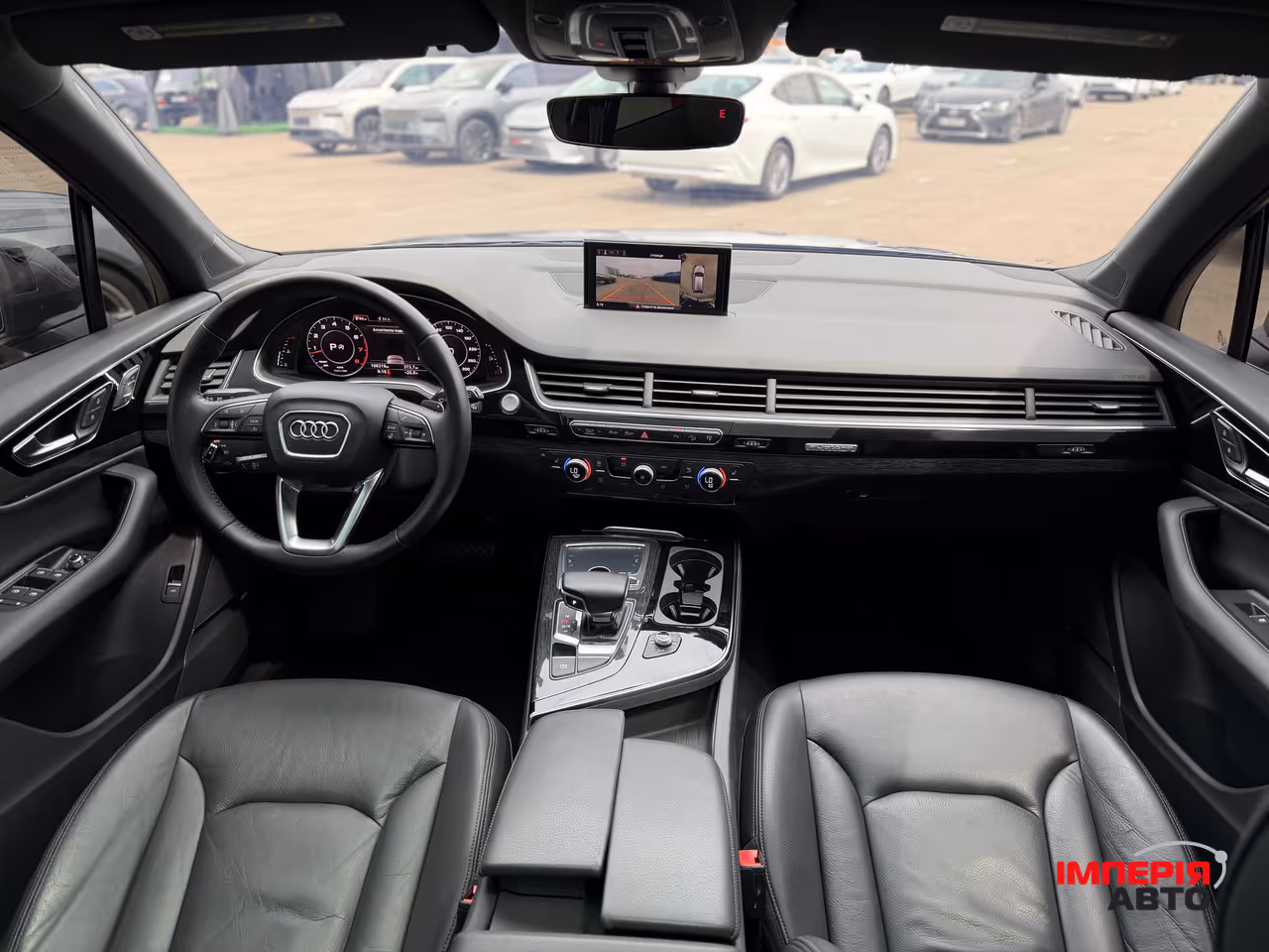 Audi Q7 - фото 13