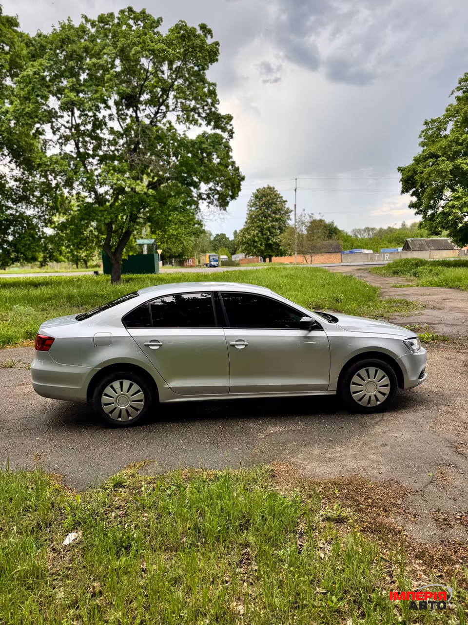 Volkswagen Jetta - фото 4