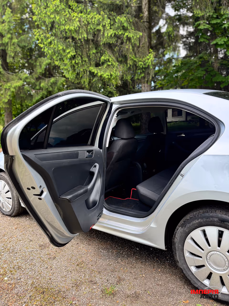 Volkswagen Jetta - фото 13
