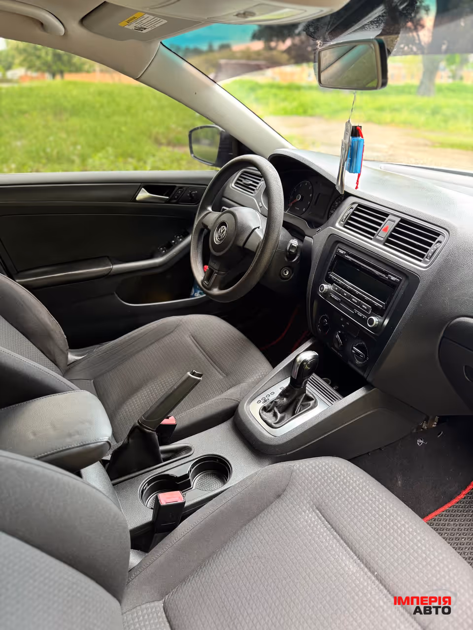 Volkswagen Jetta - фото 15