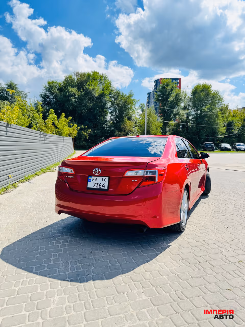Toyota Camry - фото 4