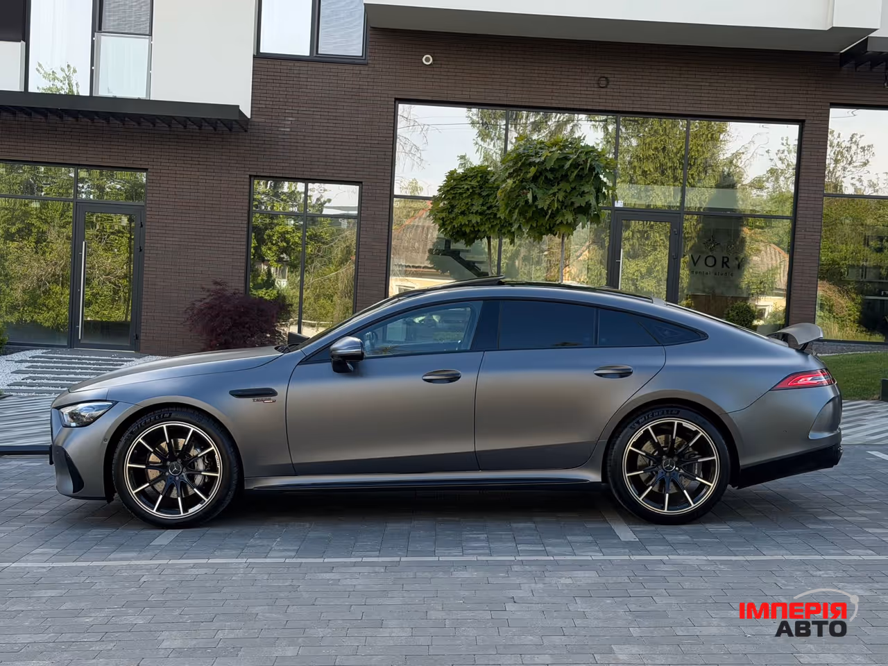 Mercedes-Benz AMG GT - фото 6