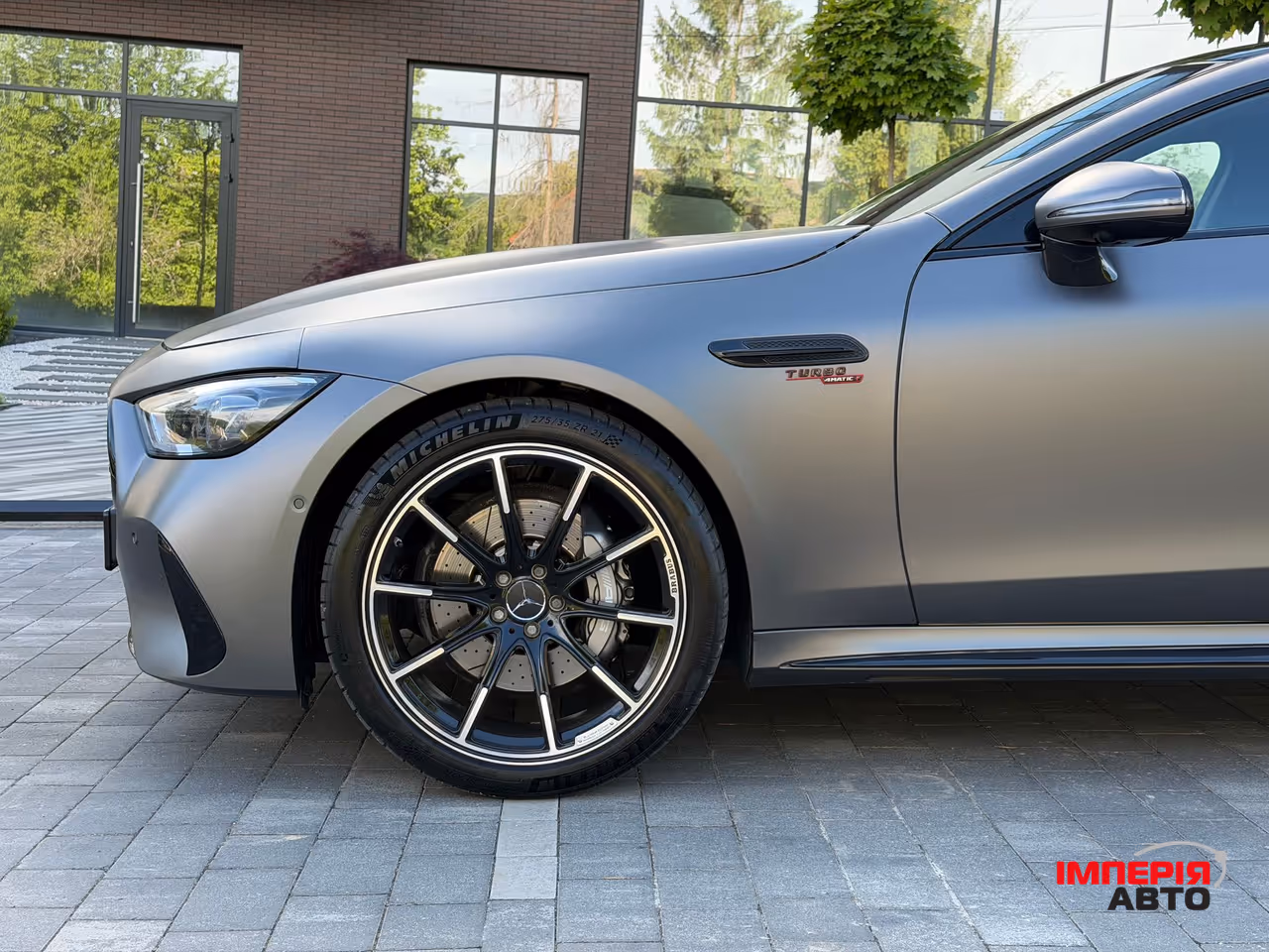 Mercedes-Benz AMG GT - фото 8